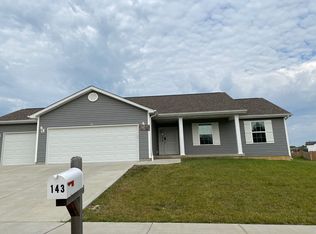 143 Williamsburg Ln, Troy, MO 63379