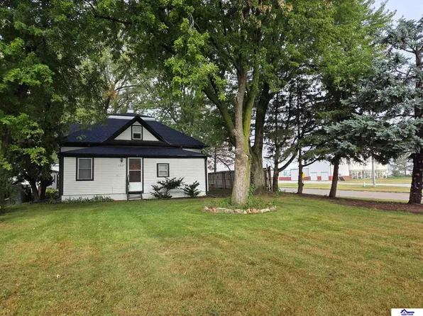 1351 N Main St, Henderson, NE 68371