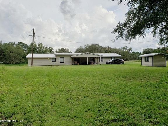 2nd image of 1350 NE 6th Blvd