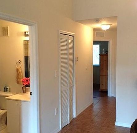 4th image of 1251 SE 29th St #20526