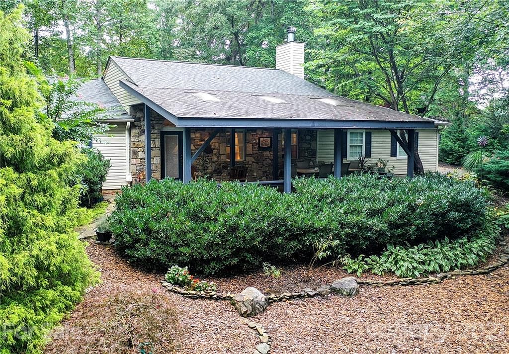 15 Lake Ave, Black Mountain, NC 28711 Zillow