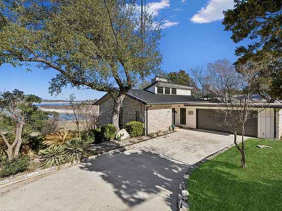 5th image of 2270 Connie Drive