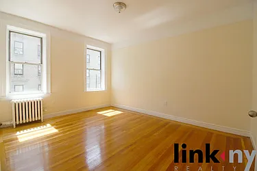 Rented by Link NY Realty