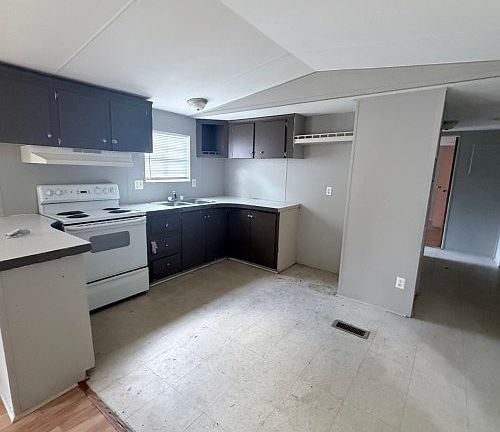 4th image of 135 Reagan Ln