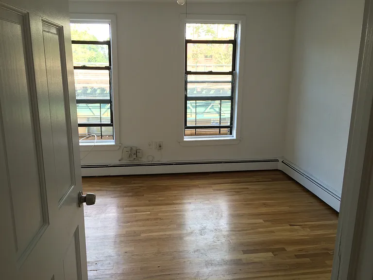 3662 White Plains Rd #2 — Photo 7