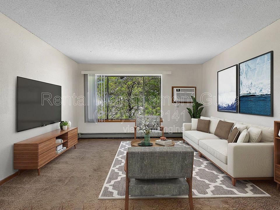 1st image of 133 E Cedar St #302