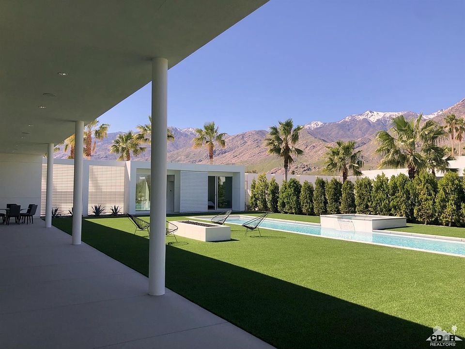 Lot 4 Yard