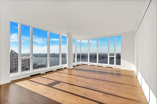 Rented by Compass | media 33