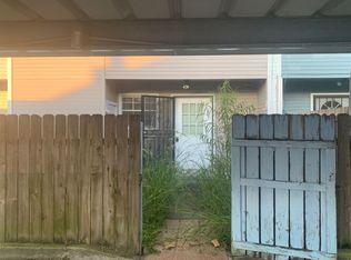 1783-B Boulevard De Province, Baton Rouge, LA 70816