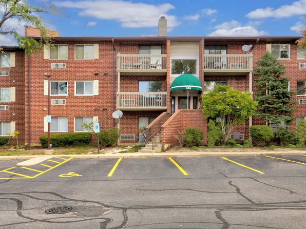 820 N Lakeside Dr APT 2D, Vernon Hills, IL 60061