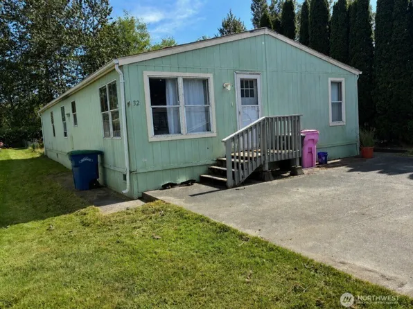700 N Reed Street #32, Sedro Woolley, WA 98284