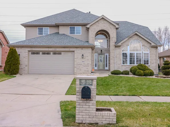 1960 Hope Ct, Lynwood, IL 60411