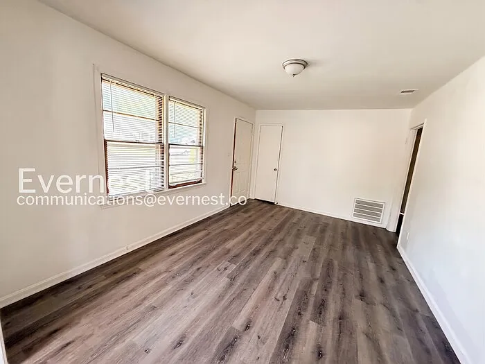 730 82nd Pl S — Photo 4