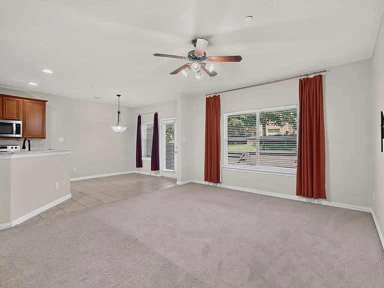 8712 San Bernard St — Photo 25