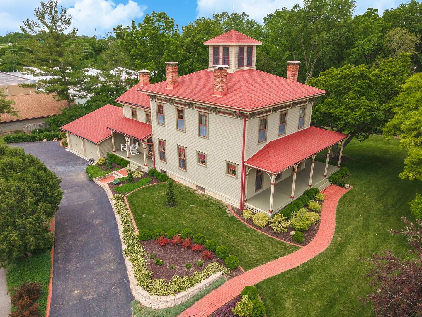 607 N Main St, Normal, IL 61761 Zillow