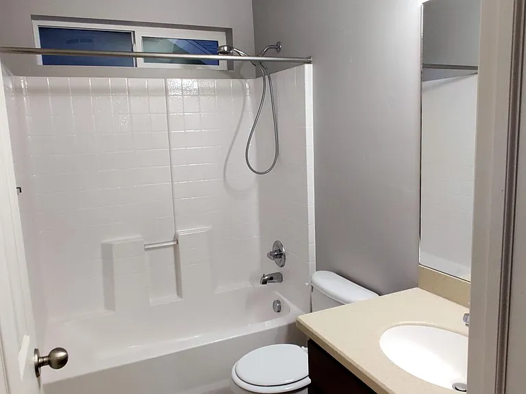 1077 N Kettering Dr — Photo 20