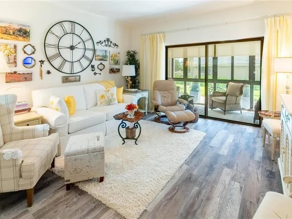 201 Arbor Lake DR #2-101, NAPLES, FL 34110