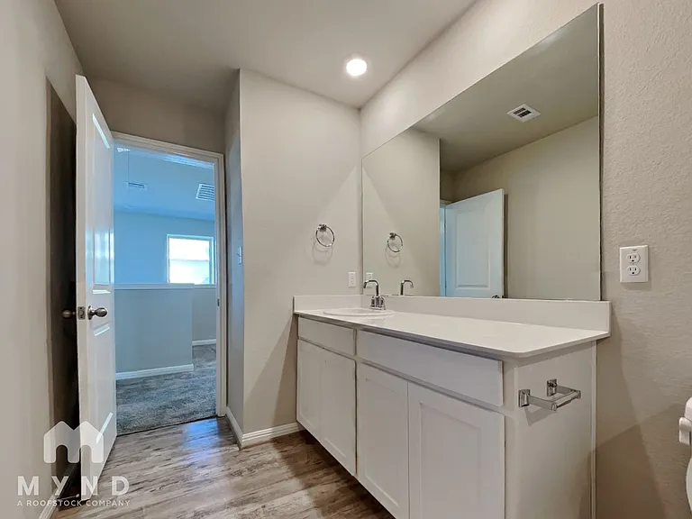 116 Canis St — Photo 19
