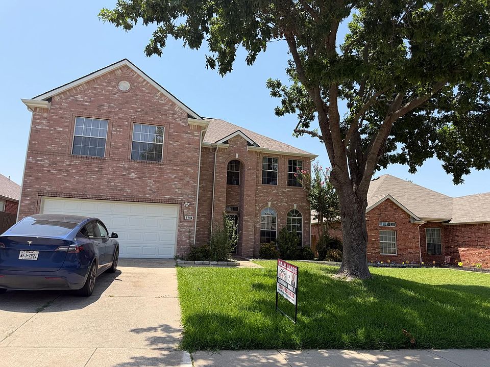 1st image of 3104 Deleon Dr