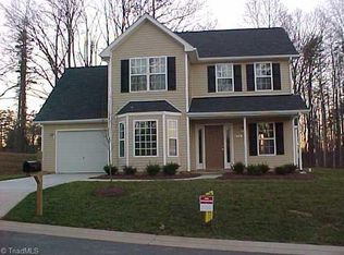 2505 SE Chestnut Heights Rd, Winston Salem, NC 27107