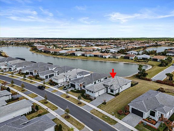 4th image of 11357 SW Pietra Way