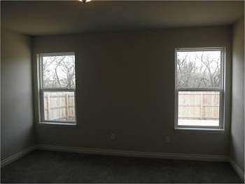 5th image of 15409 Calm Wind Dr