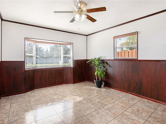 5th image of 12517 Park Blvd