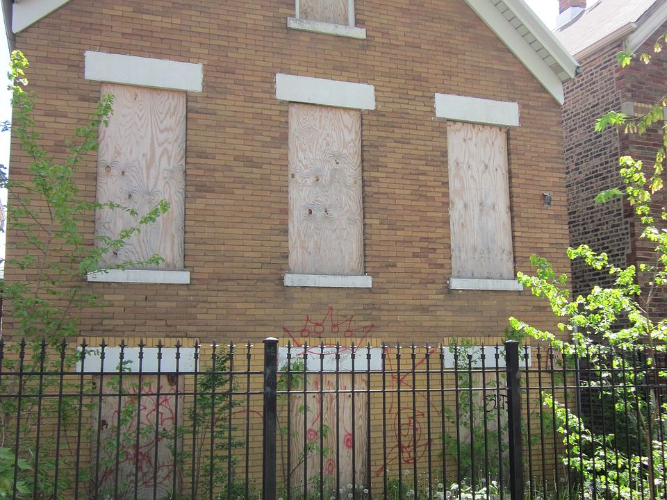 1st image of 2809 S Homan Ave
