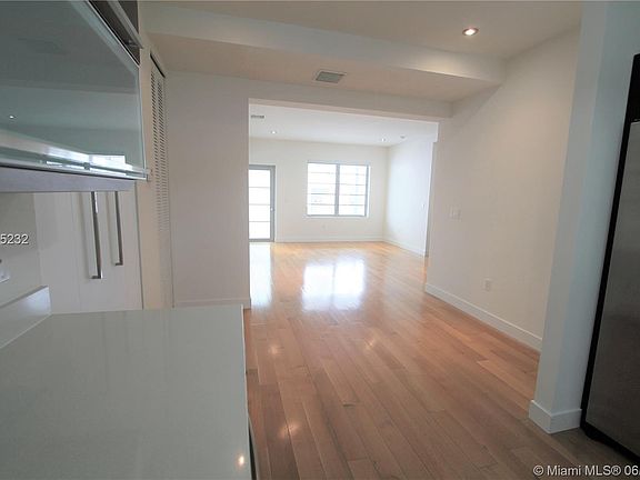 4th image of 2021 Meridian Ave #Fg5
