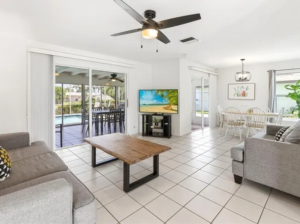 3105 SE 18th Ave, Cape Coral, FL 33904