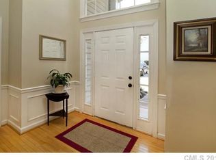 7426 Ridgefield Dr, Charlotte, NC 28269