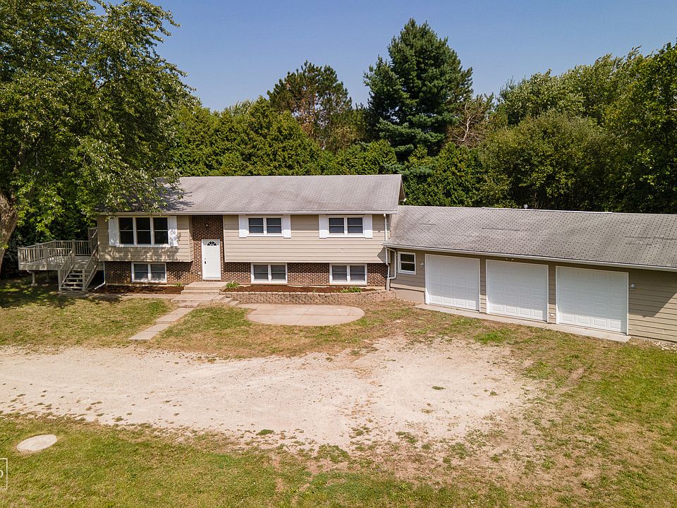 1st image of 36416 N Wildwood Dr