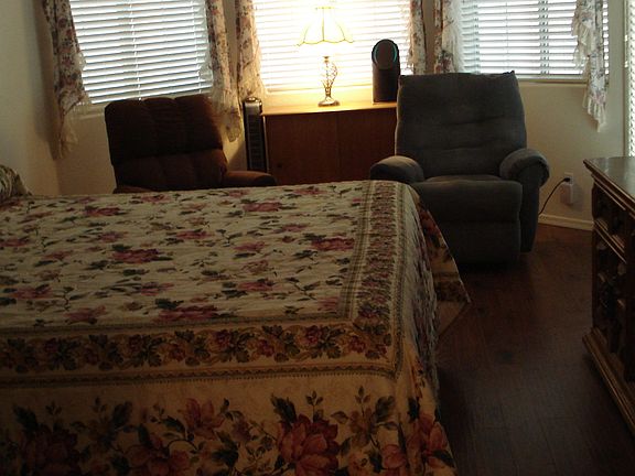 5th image of 2730 Papeete Dr