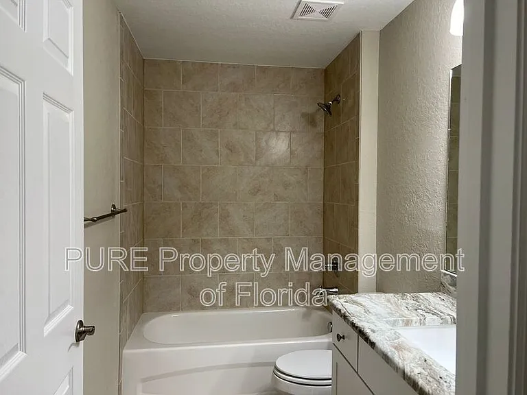 8 Locust Loop — Photo 19