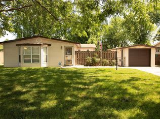 3308 Clemens Dr, Saint Charles, MO 63301