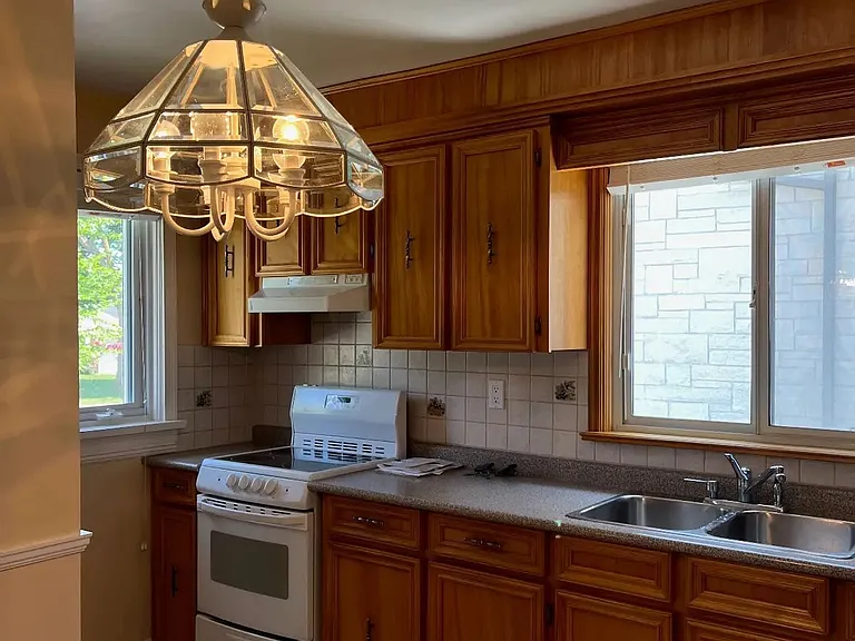 54 Charleston Rd — Photo 11