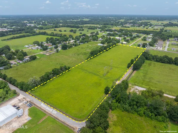 1915 Renaud Dr, Scott, LA 70583