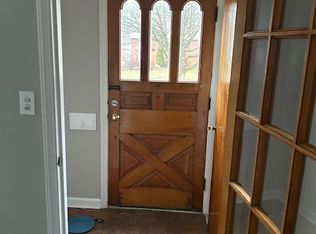 1287 Churchill Rd, Lyndhurst, OH 44124