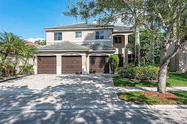 1st image of 1304 Chenille Cir