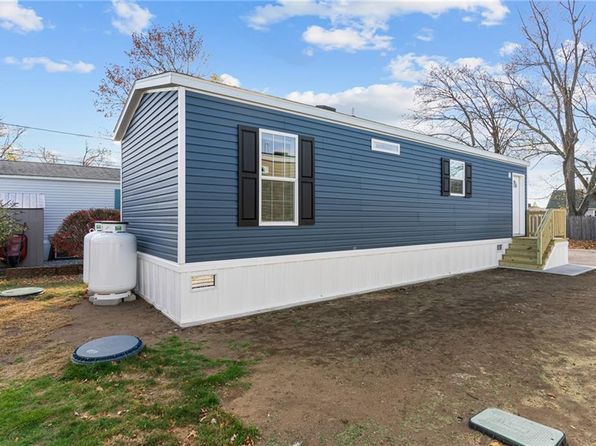 548-U25 Kenyon Ave, Attleboro, MA 02703