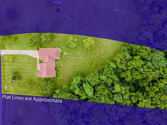 2nd image of 15 Summer Place Dr