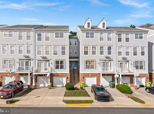 2416 Curie Ct #40, Oak Hill, VA 20171