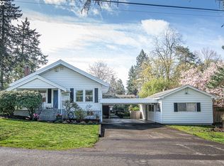 1704 SW Dolph St, Portland, OR 97219