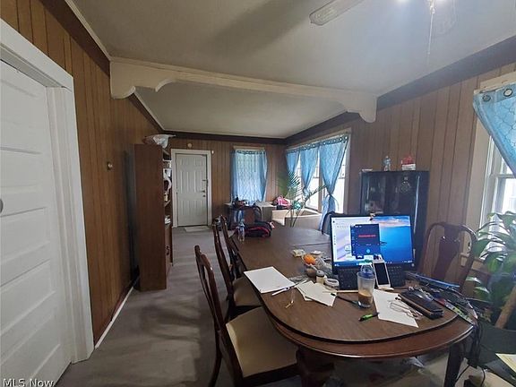5th image of 404 York Ave NW