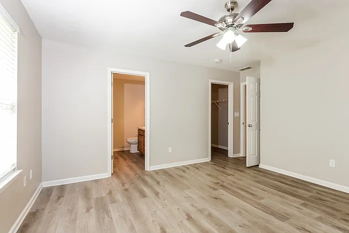904 Flying Sun Dr — Photo 10