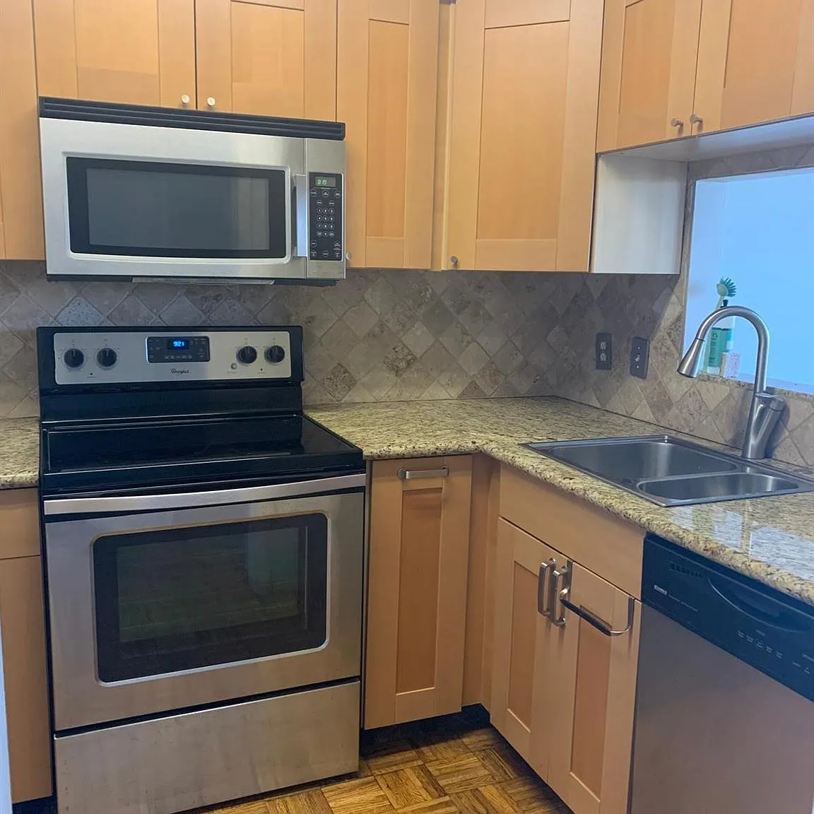 1 bed, 630 sqft, $1,400 — Photo 4