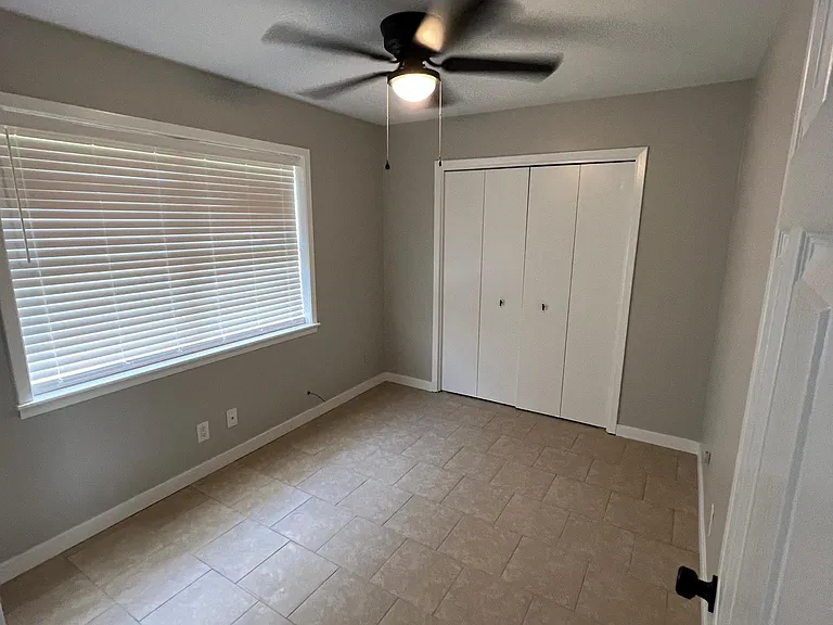 117 Rosine St — Photo 11
