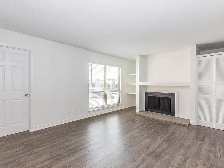 Wolfe Run Apartments — Photo 27