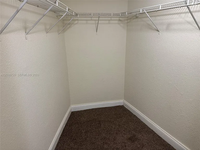 4235 N University Dr #202 — Photo 32