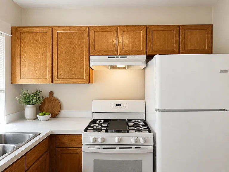 210 N Marion St #2 — Photo 12